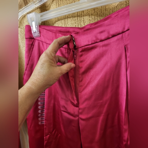 Lucyparis fuchsia satin double-breasted jacket & pant suit women's size Small. - Picture 7 of 16